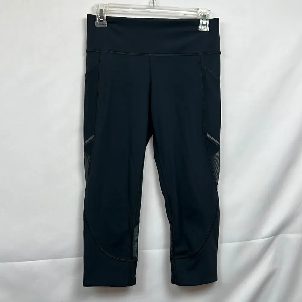 Lululemon gray and mesh cropped leggings size 6 EUC